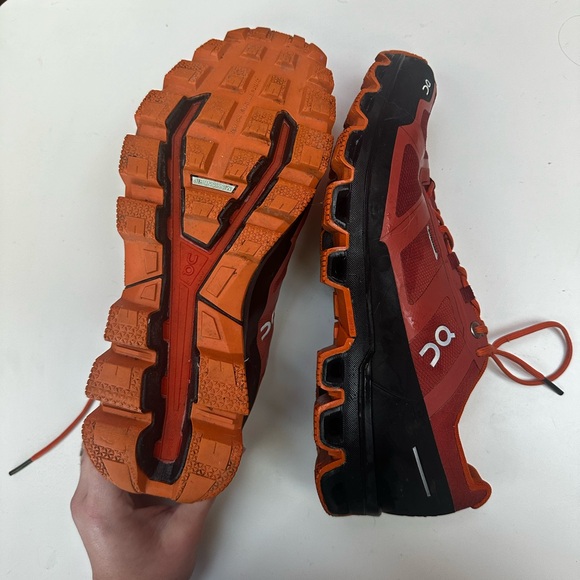 On Running Cloud venture Waterproof Hiking Running Shoe - Picture 7 of 8